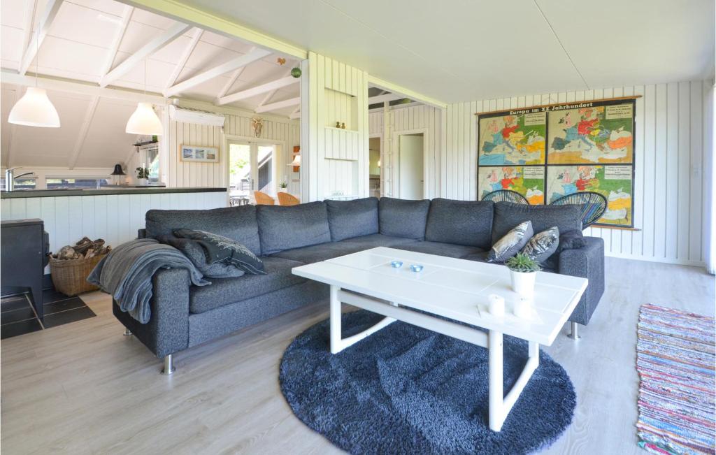 Awesome Home In Fjerritslev With 2 Bedrooms, Wifi And Outdoor Swimming Pool photo 1
