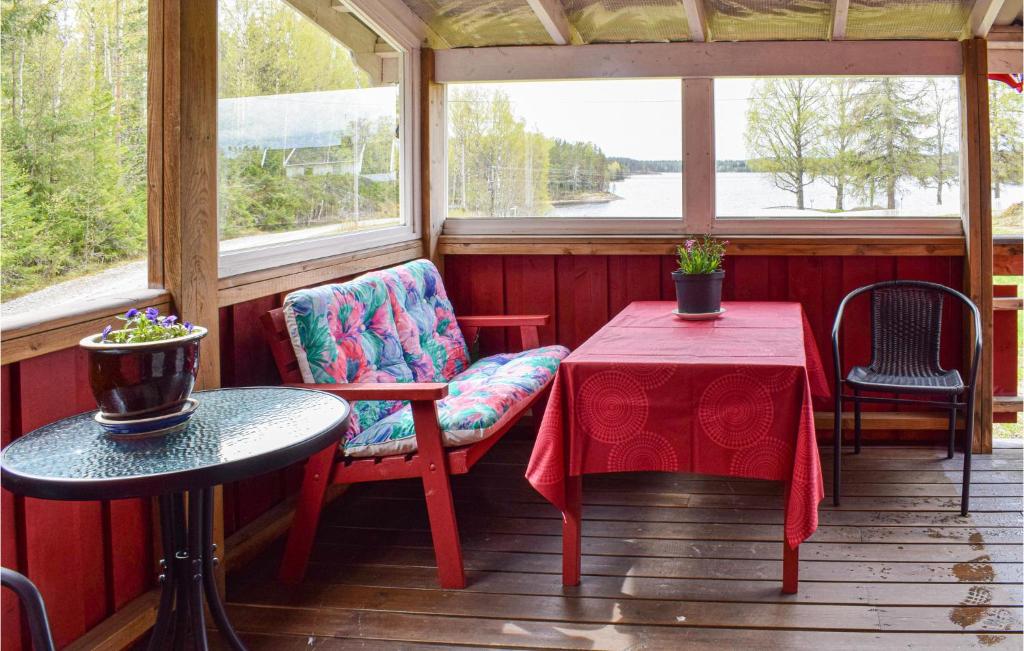 Stunning Home In Hemnes With 4 Bedrooms photo 1