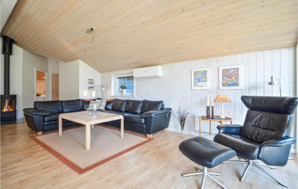 Stunning Home In Rm With 4 Bedrooms, Sauna And Wifi photo 2