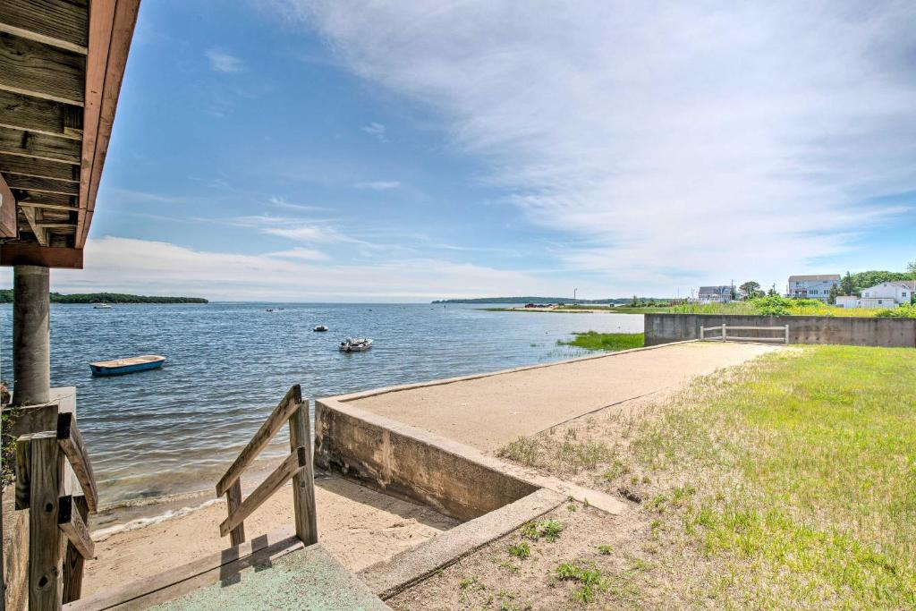 Waterfront Cape Cod Cottage with Beach and Deck! photo 1