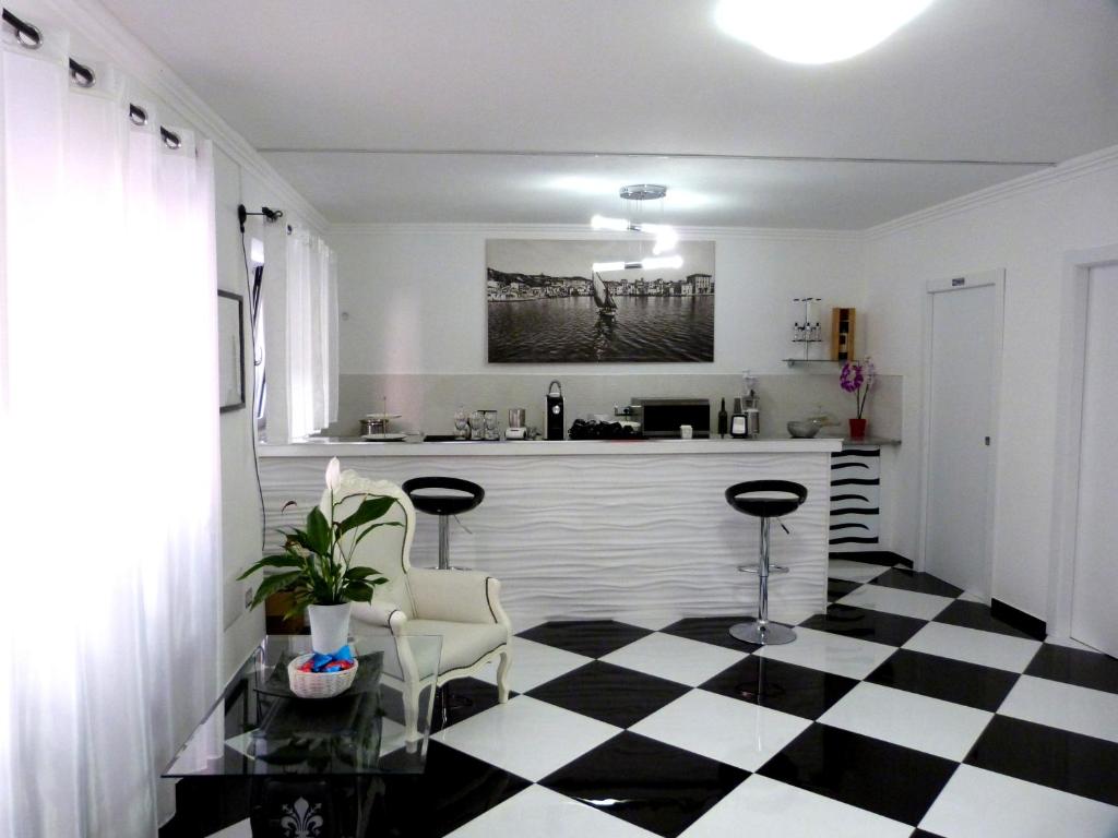 Clelia's Boutique Rooms & Suites photo 2