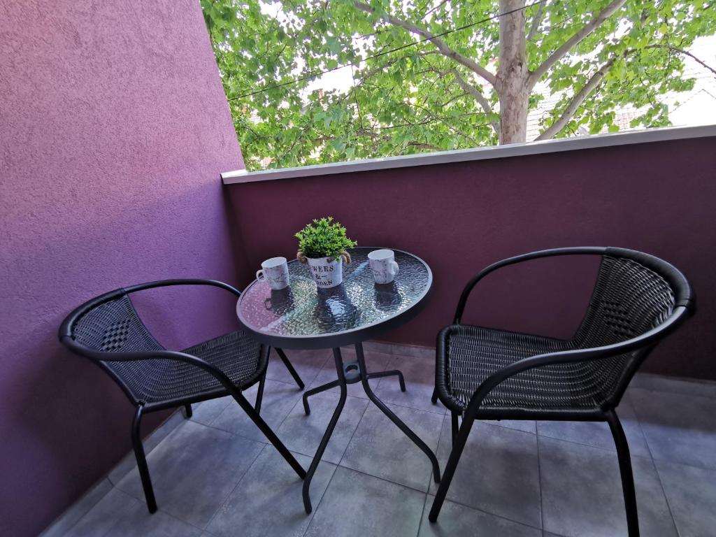 Cozy Corner Apartments - Free parking & Wi-fi photo 4