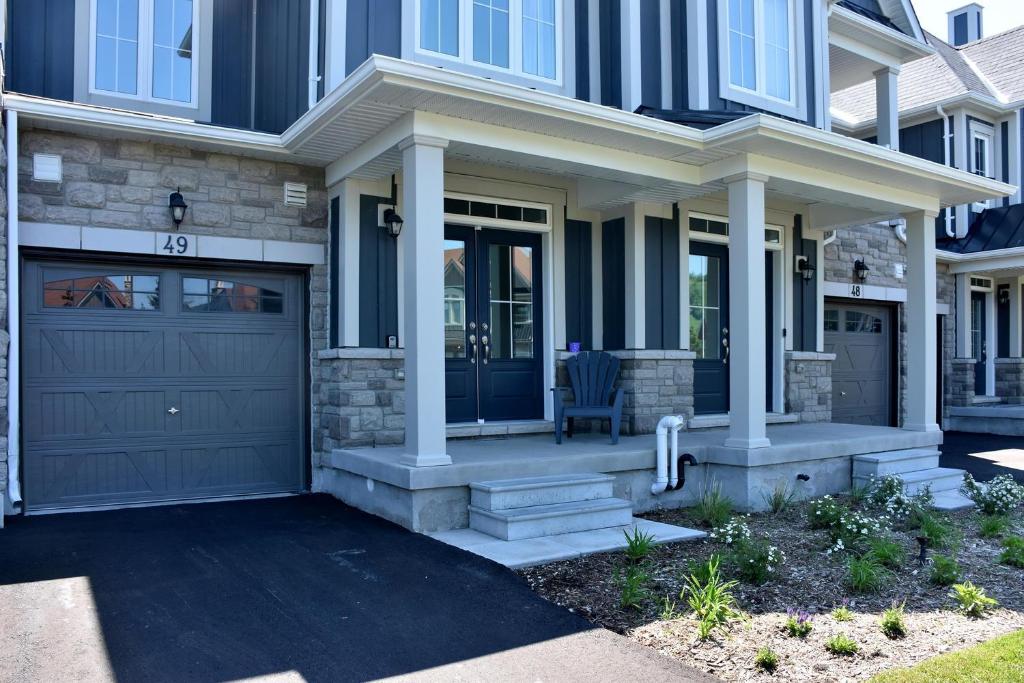 New Blue Mountain Village Snowbridge Executive Townhome Sleeps 10 with Outdoor Pool and Shuttle photo 1