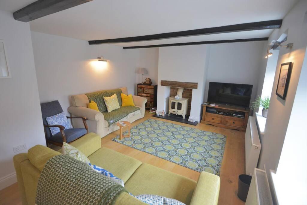 Brook Cottage - Luxury in Mundesley - Tap to explore photos
