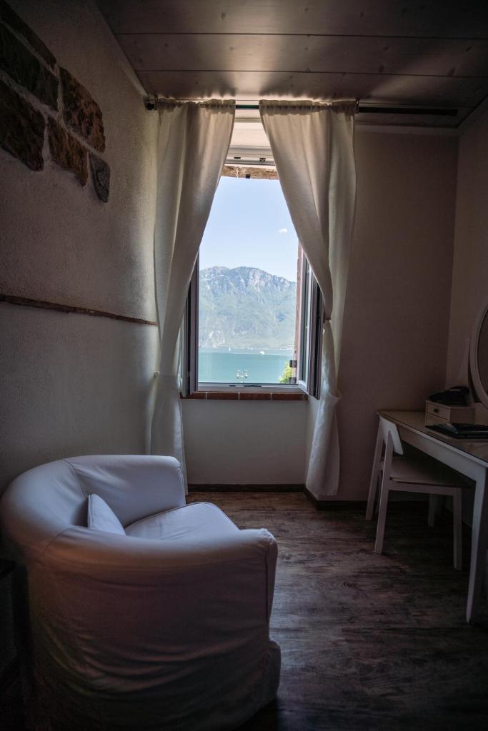 Garni Gianmartin photo 4