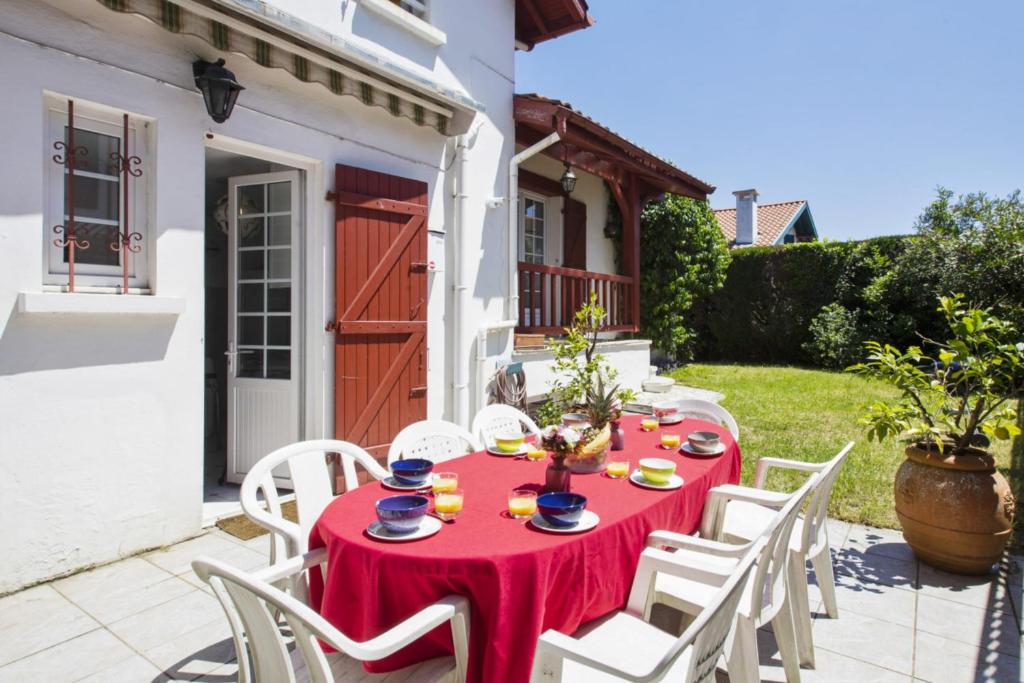 Charming Basque villa with garden - Bayonne - Welkeys photo 3