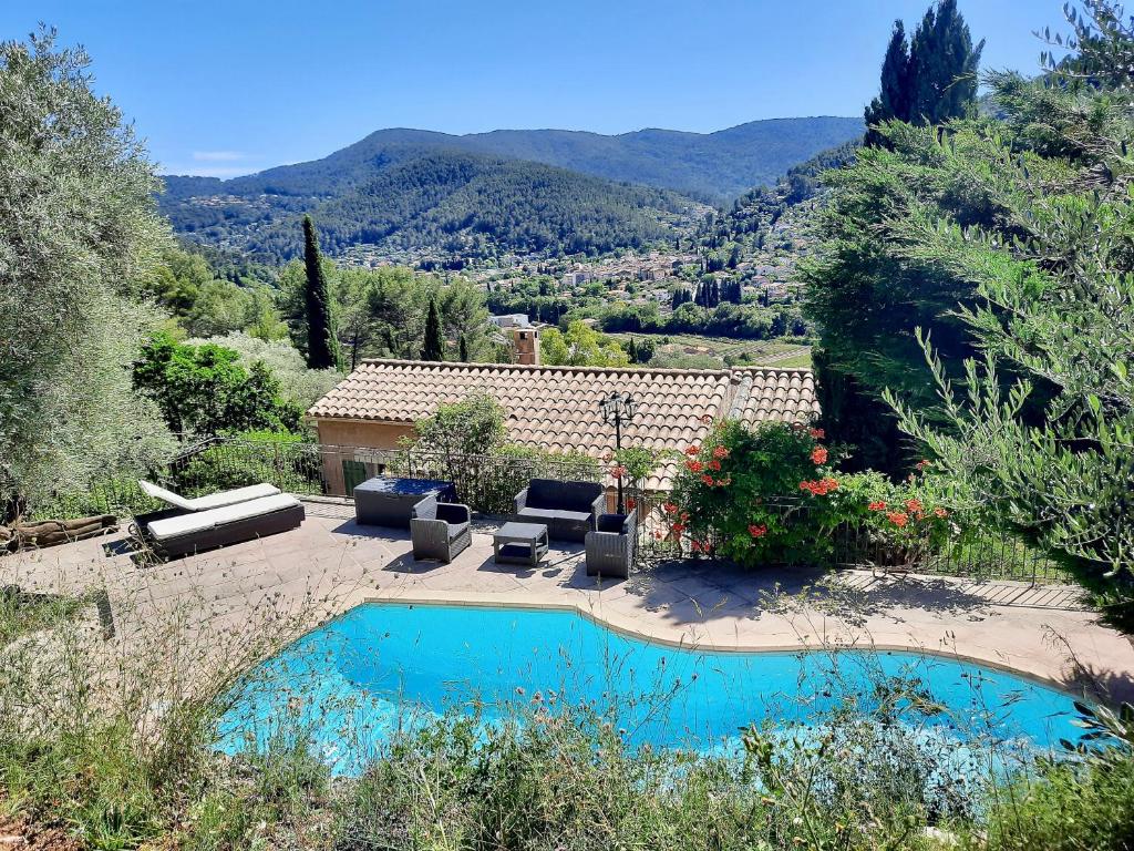 Villa "Les Restanques" photo 3