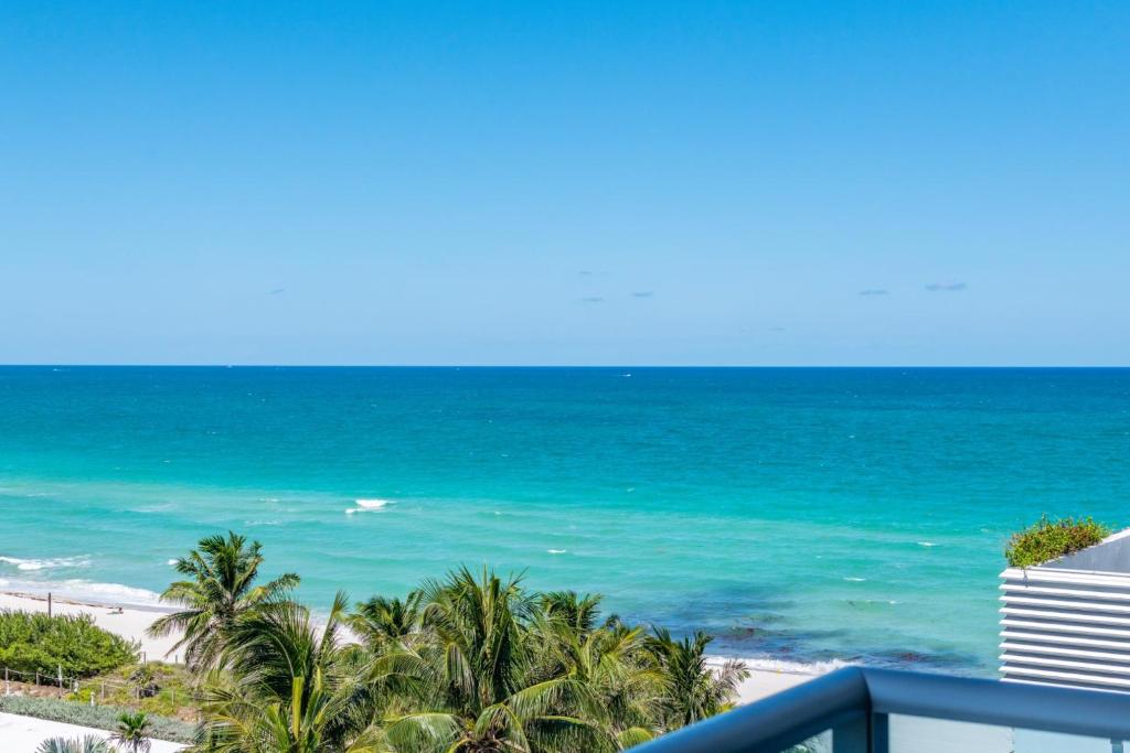 Апартаменты (Апартаменты с 1 спальней и видом на океан), Bluebird Suites Monte Carlo Miami Beach