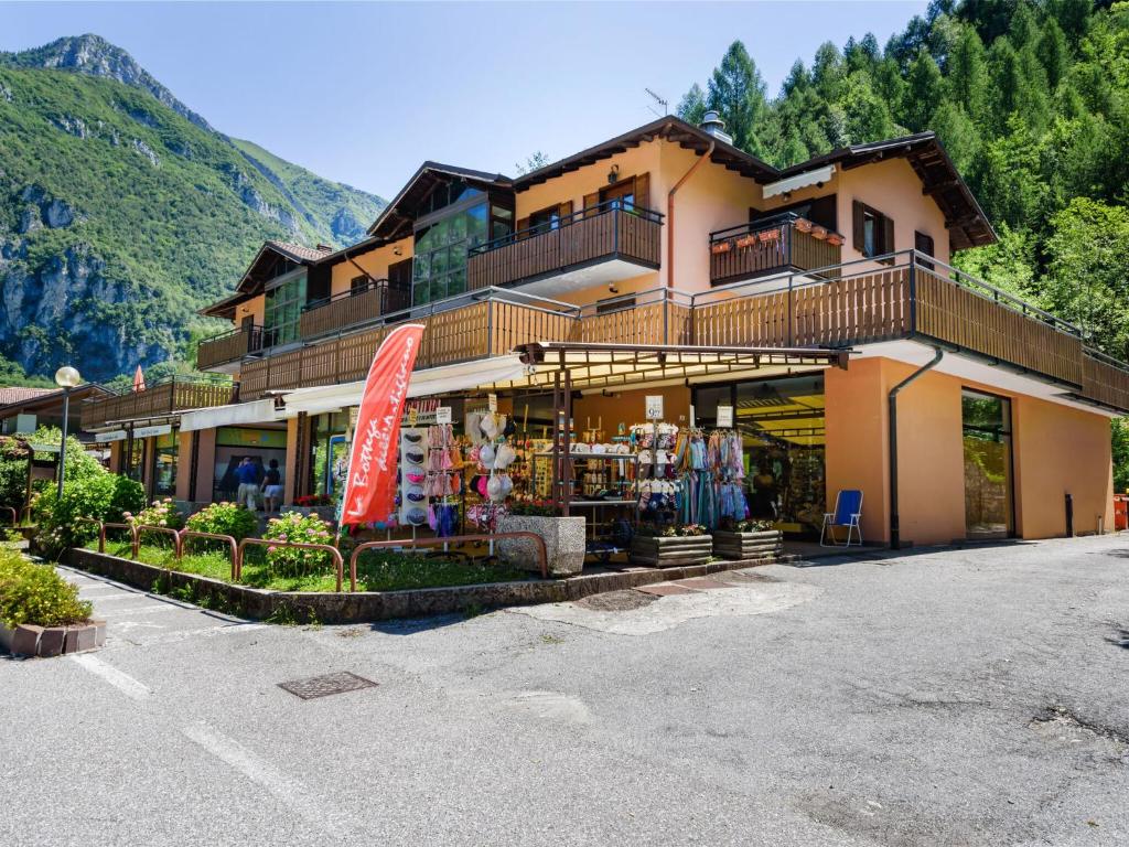 In the centre of Molina di Ledro