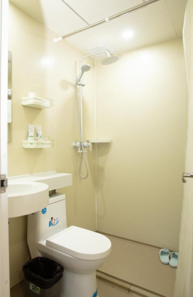 Двухместный (Chinese Mainland Citizens-Twin Room-No Window), Beijing Xingshe Hotel