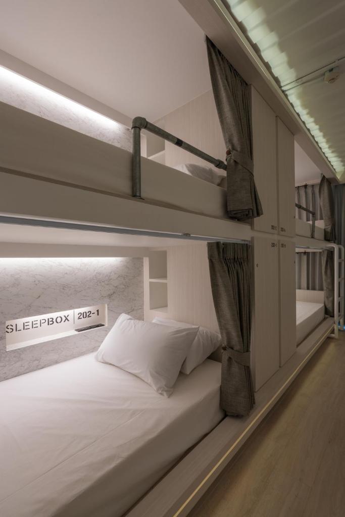Двухместный (Двухместный номер с 2 отдельными кроватями), Sleepbox Sukhumvit 22 Hostel