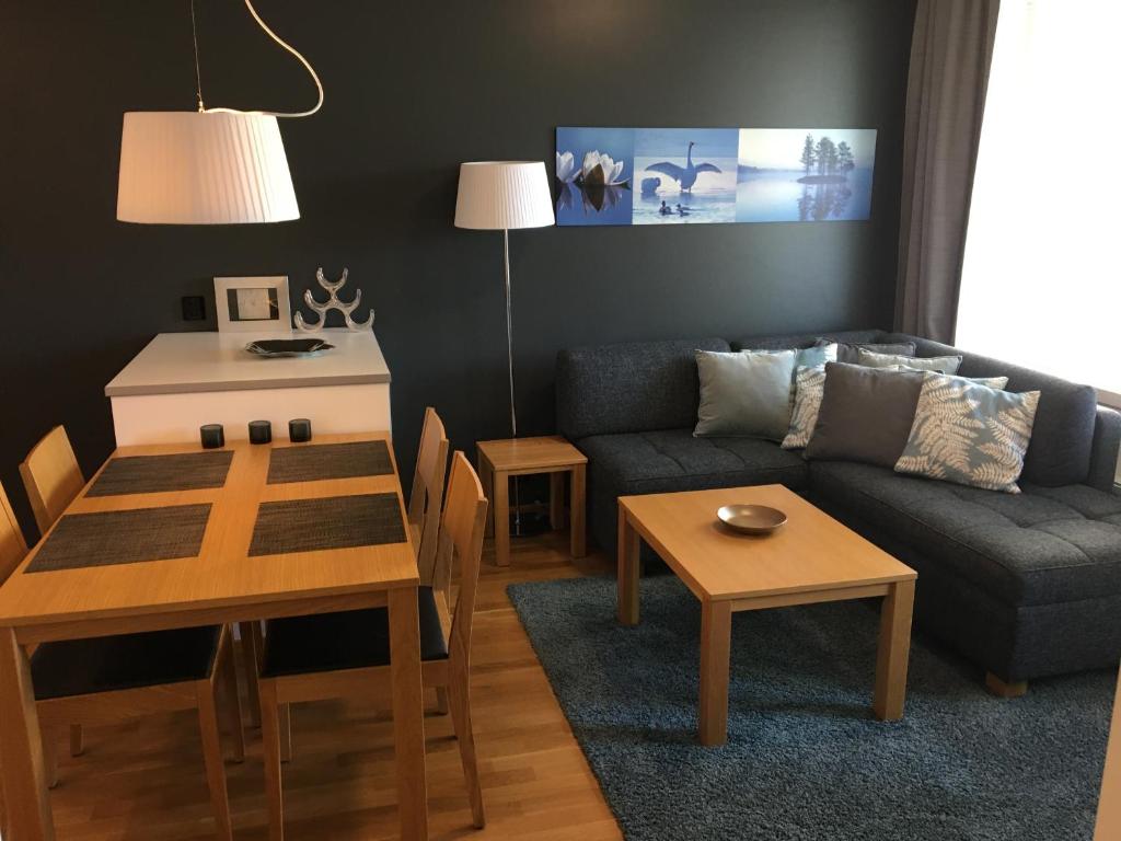 Premium Chalet 4109 Blue photo 1