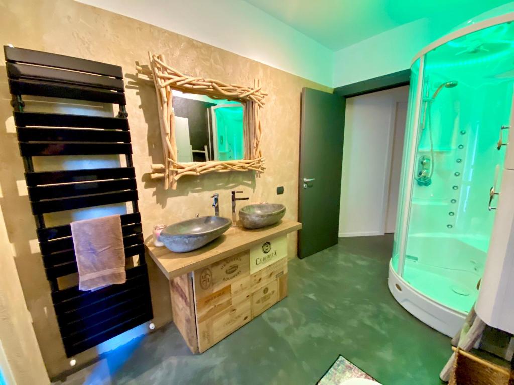Spa Tiny Love Apartment close to Milan-Como-Malpensa photo 4