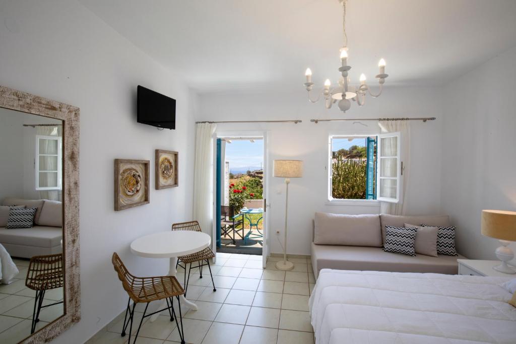 Eutuxia Rooms & Studios photo 2