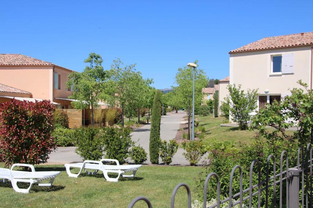 CHEZ BRUNO et BENEDICTE - RESIDENCE DU VENTOUX photo 4