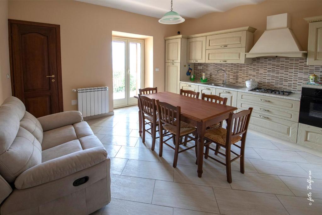 B&B "Nonna Maria" - MONTALBANO ELICONA photo 4