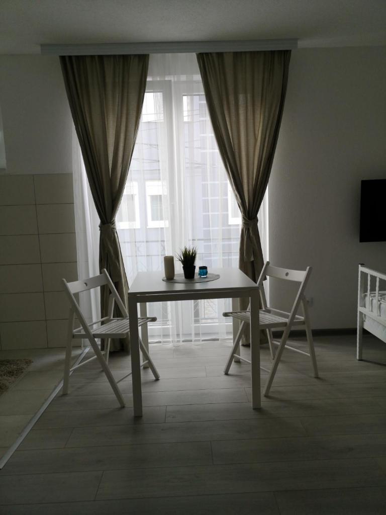 Old Town Apartments photo 3