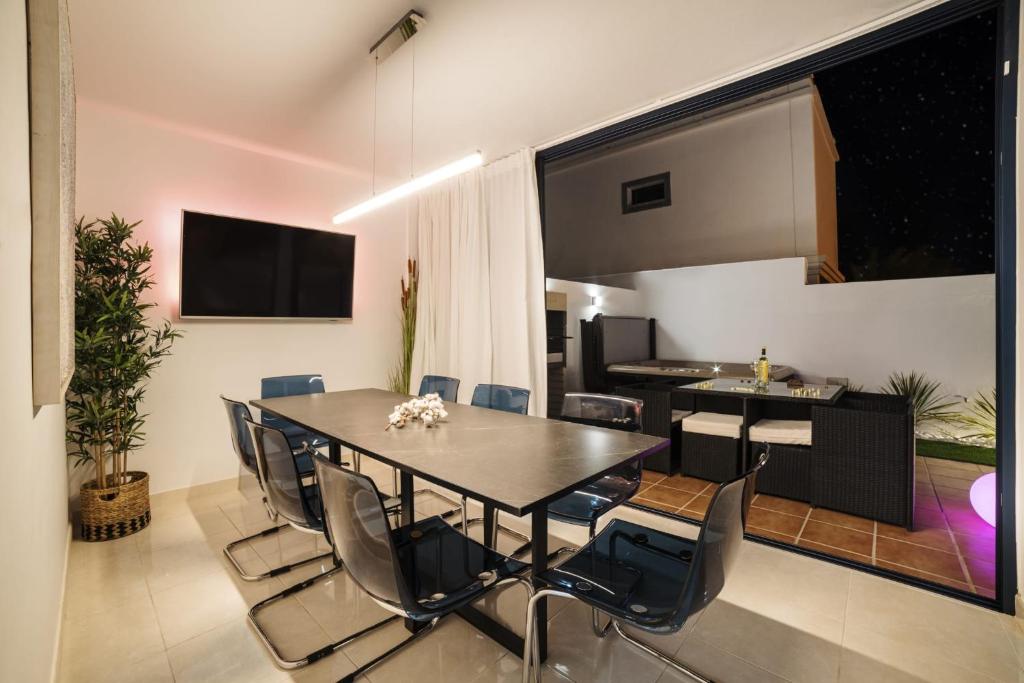 Villa Roble photo 2