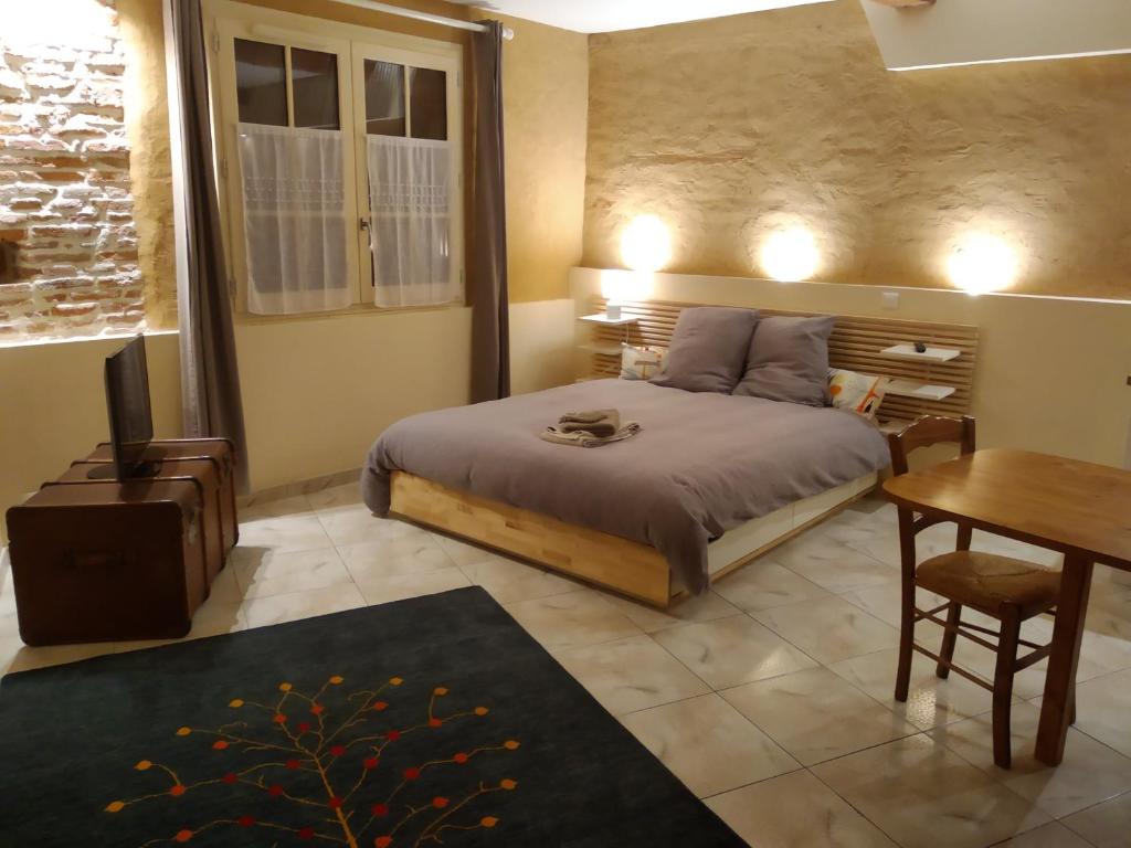 Au coeur de Montastruc-la-Conseillère - Chambres d'hôtes photo 3