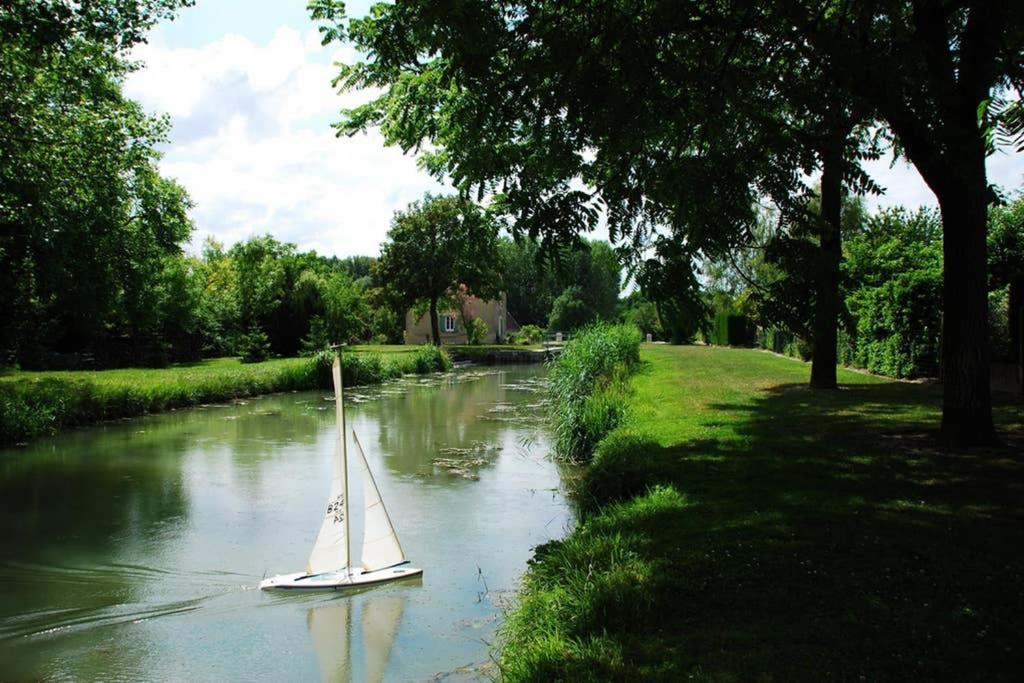 Petite maison au bord du canal, 8' Zoo de Beauval, PMR photo 4