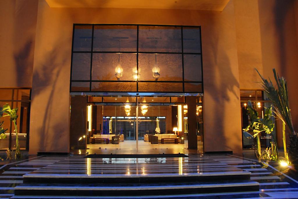 Oasis Palm Hotel photo 1