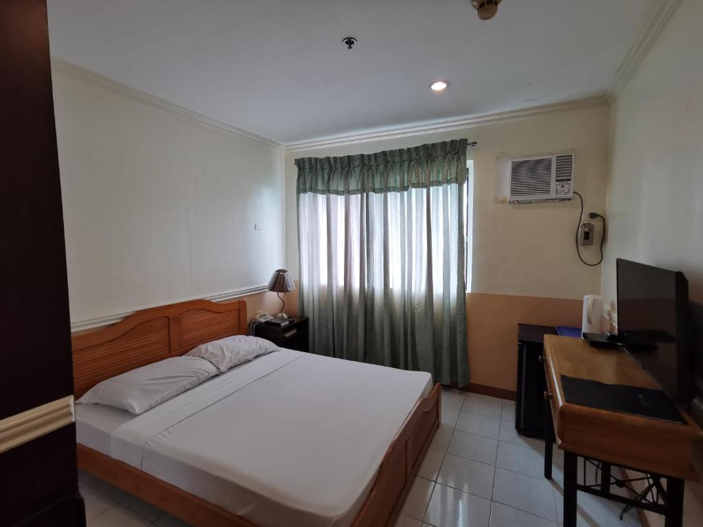 Двухместный (Стандартный двухместный номер с 1 кроватью), Metro Park Hotel - Cebu City