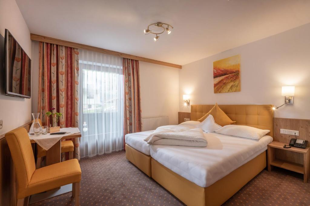 Hotel Garberwirt photo 2