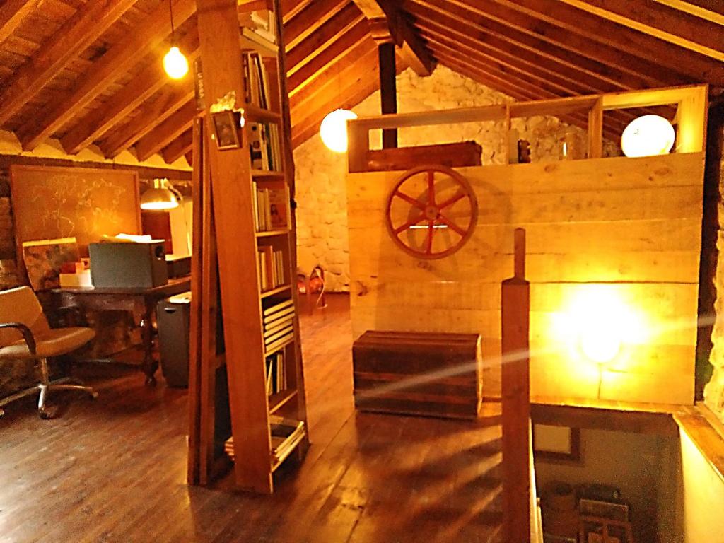 Cabaña en las montañas photo 1