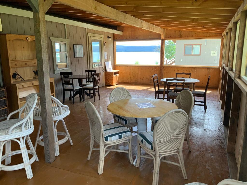 Woodlands fishin resort photo 3