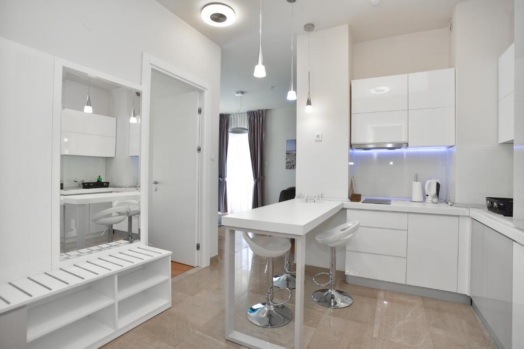 Апартаменты (Улучшенные апартаменты), Apartments Menuet