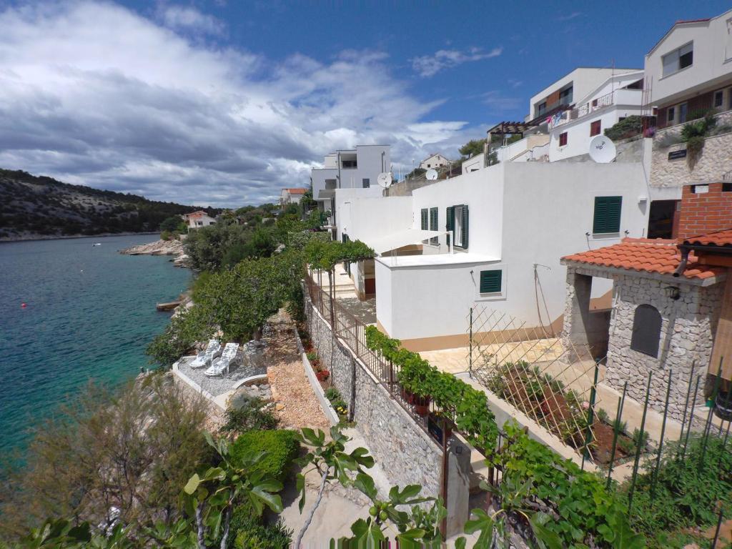 Holiday Home Adriana photo 2
