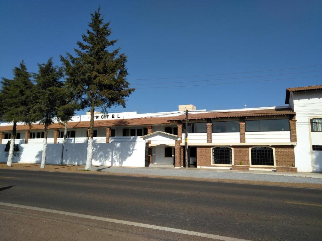 Hotel Los Pinos photo 1