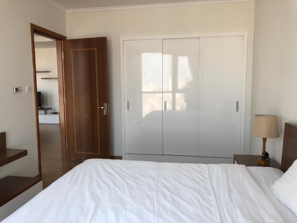 Vinhomes Royal City Luxury Apartment 3 Br