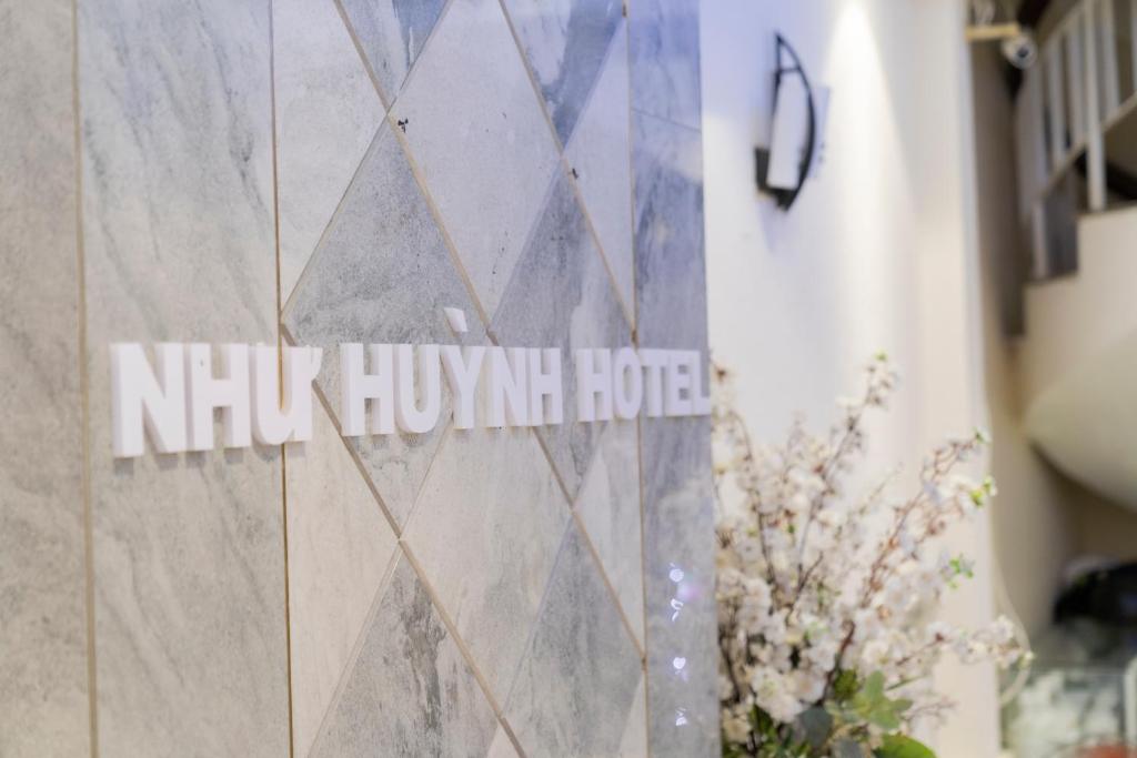OYO 624 Nhu Huynh Hotel