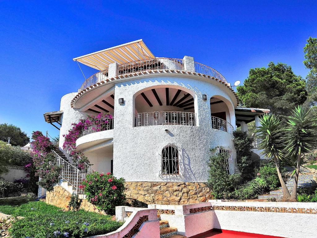 Holiday Home Flova by Interhome