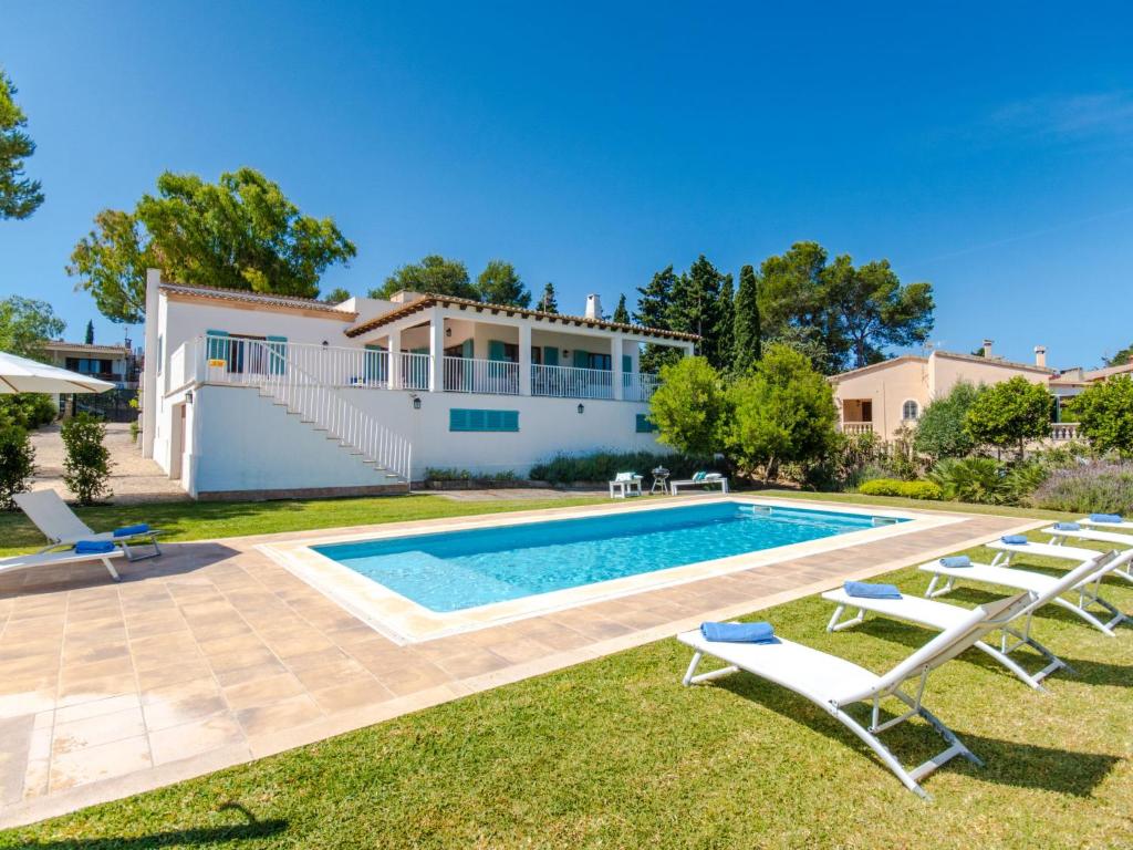 Villa Son Granada by Interhome