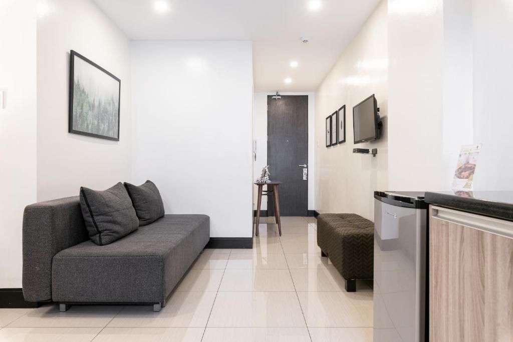 Двухместный (Номер Делюкс с 1 спальней), Artemis Place Makati Hotel