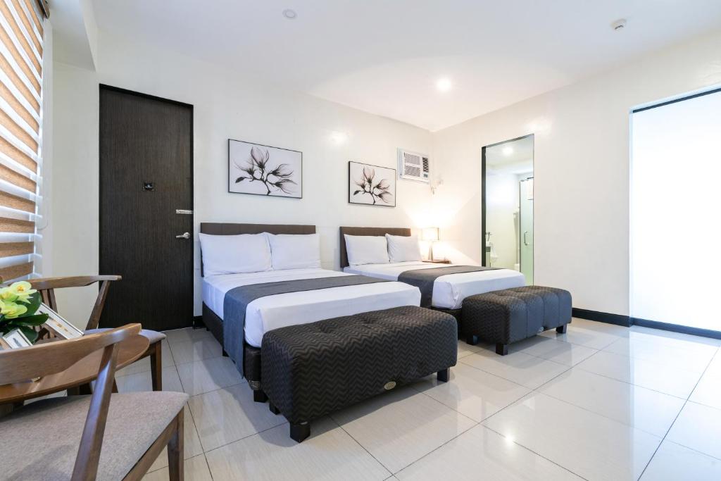 Семейный (Семейный номер-студио «Премьер»), Artemis Place Makati Hotel