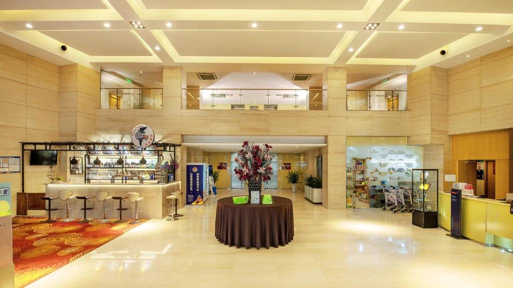 Holiday Inn Express Tianjin Airport, an IHG Hotel photo 3