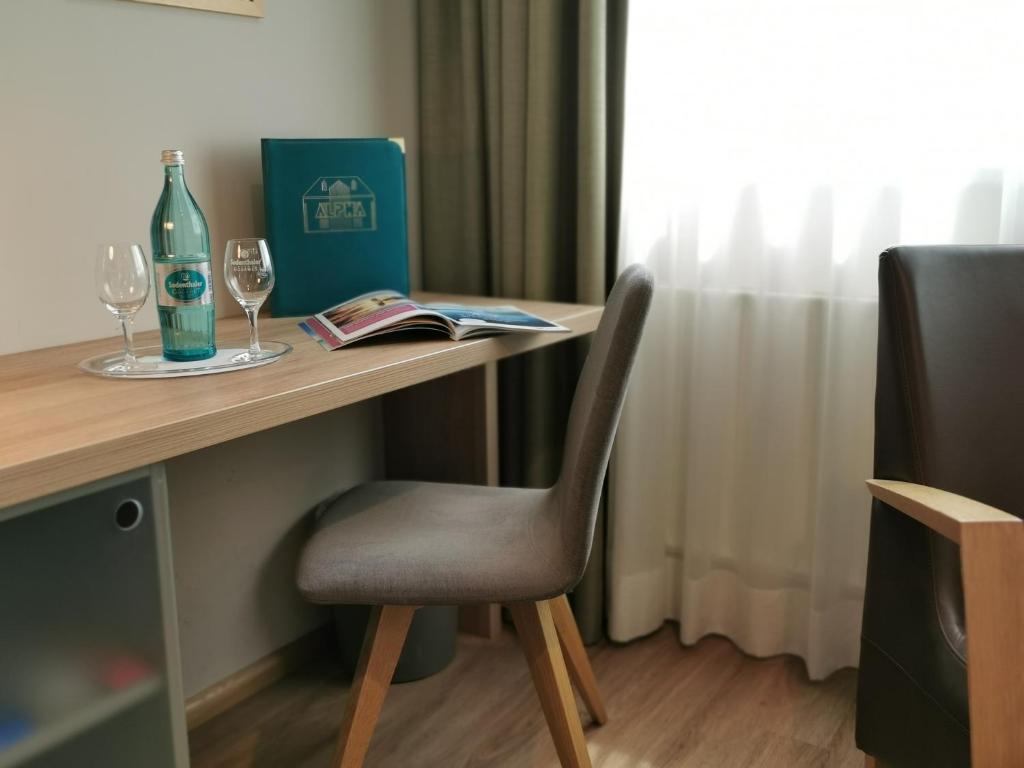 Трехместный (Трехместный номер), Hotel Alpha