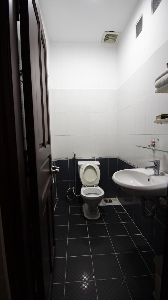 Двухместный (Стандартный двухместный номер с 1 кроватью), May Hotel