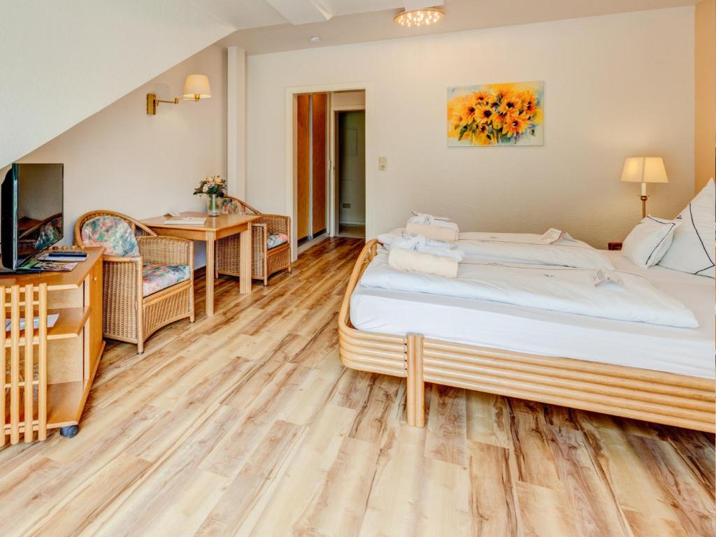 Hotel Seeschlösschen photo 3