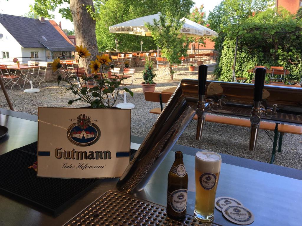 Hotel zum schwarzen Ross und Gutmann Zur Post photo 2