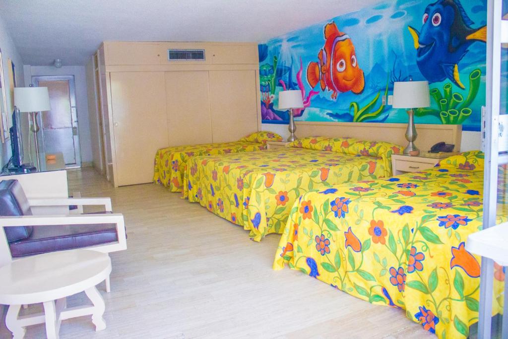 Sands Acapulco Hotel & Bungalows photo 2