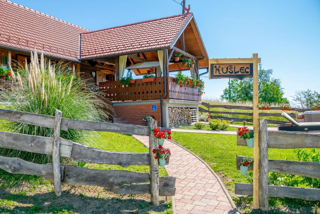 Kuslec Holiday Home photo 2