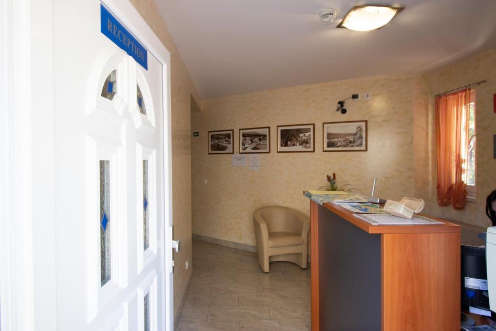 Apartments Ivana photo 3