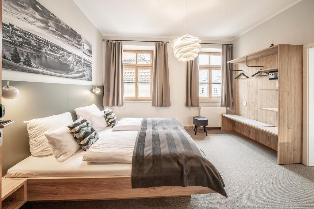 Двухместный (Двухместный номер «Комфорт» с 1 кроватью), Hotel Am Markt