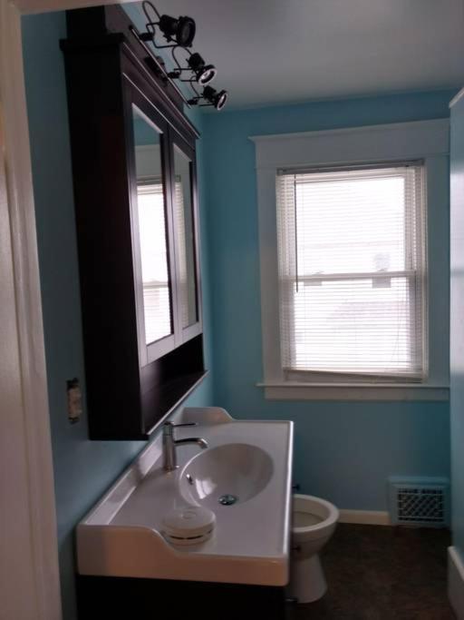 E Michigan Walk Up Furnished 1 Bedroom APT photo 3