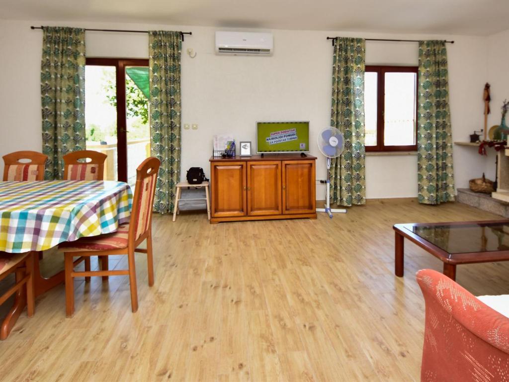 Holiday Home Kate by Interhome photo 3
