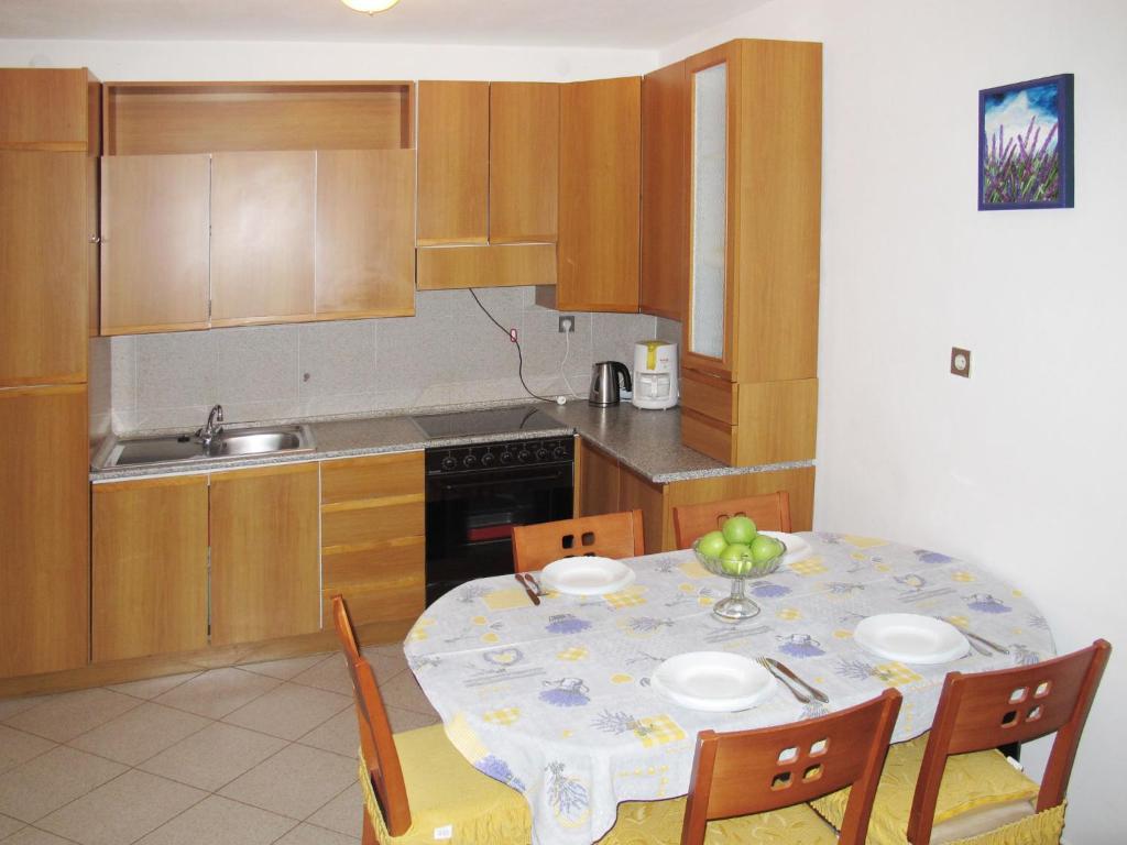 Apartment Giuliano-3 by Interhome photo 3